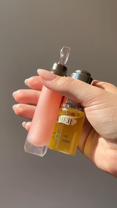 La Mer Lip Volumizer and Renewal Oil! ✨