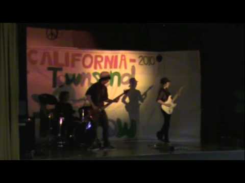 Townsend Talent Show~Train Wreck