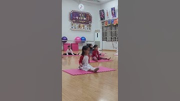 Thành viên mới mà Ruby thực hiện động tác rất đúng và trộm vía siêu nhất nha #ruby #yoga #21225