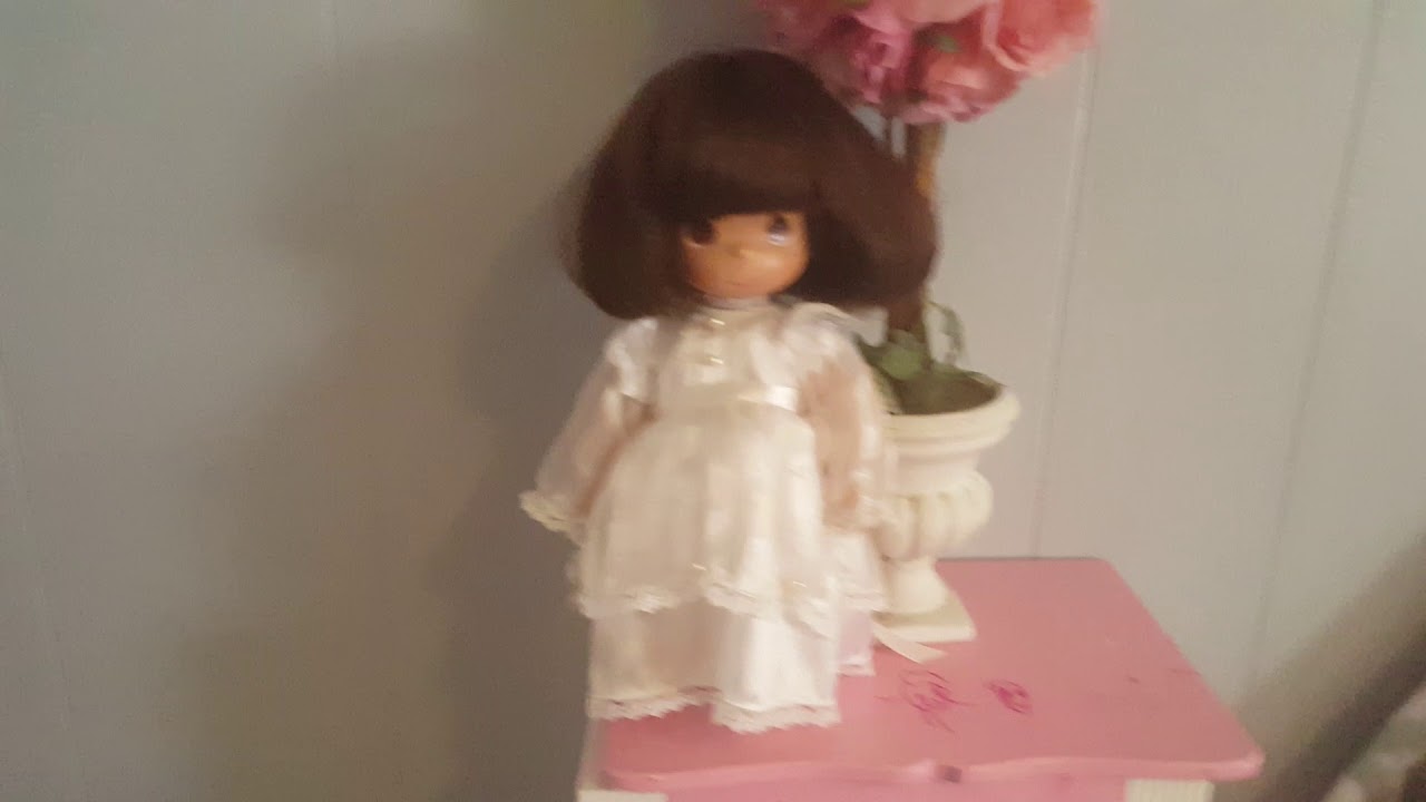 ROOM TOUR AND FIRST VIDEO!!! 