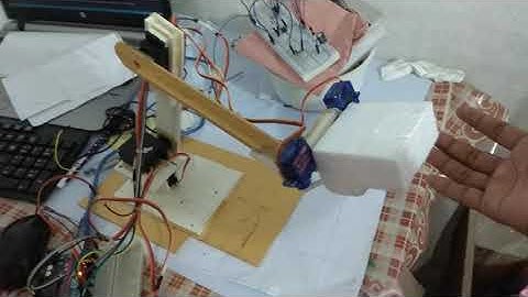 5DOF Robotic Arm Using Arduino & Servo Motors