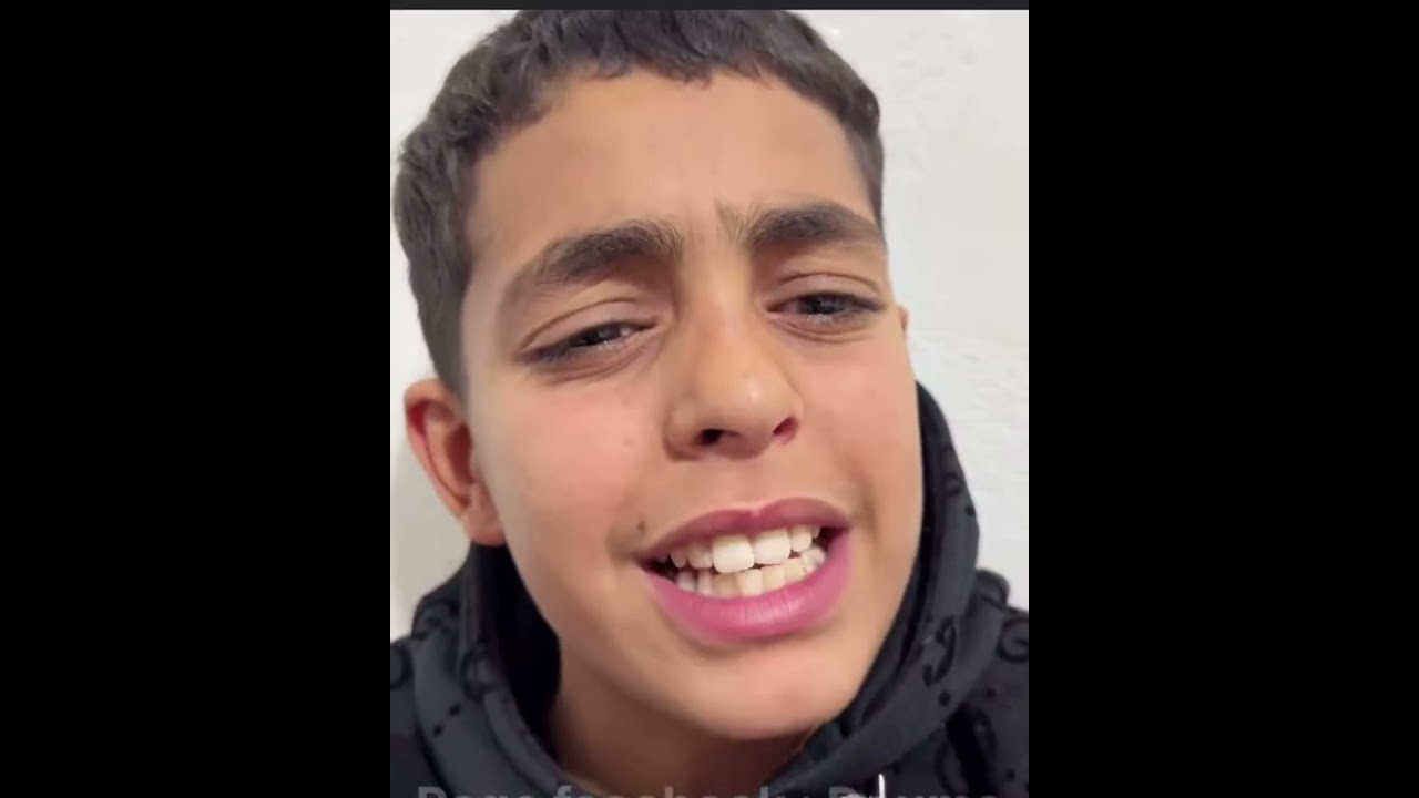 الحكيم سيسكو 😂😂😂😂😂