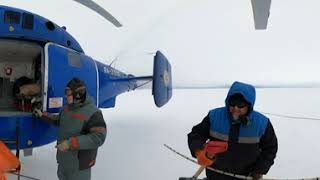 Ice exploration 360°. Unloading and loading into the helicopter