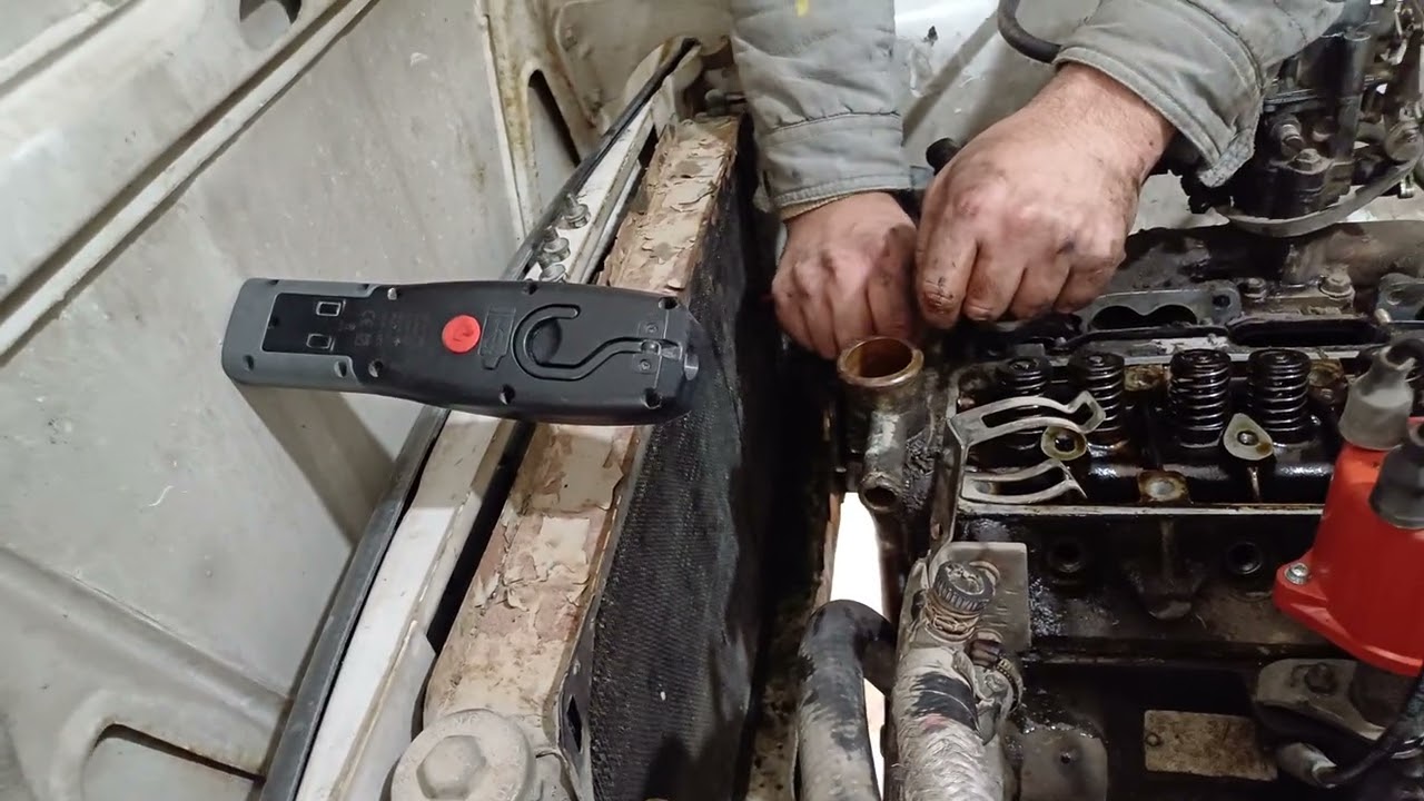 Renault  12 toros conta değisimi video 10