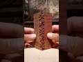 Intricate joinery 捻れ組み継ぎ by @sashimono_works