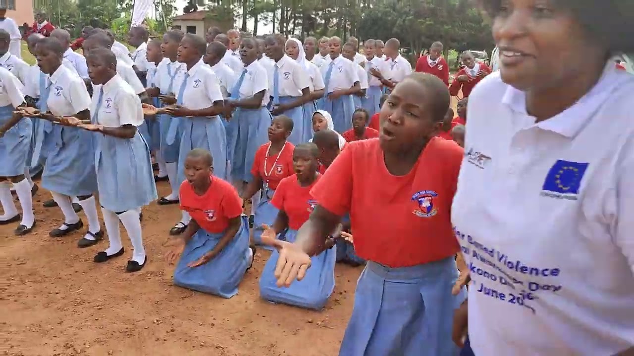 Omwenkanonkano by Muzza High School