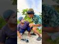 Sendal di ganti yang baru #shortvideo #comedy #funny