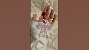 Bow keychain for girliesss 👀#keychain #beads#cutekeychain