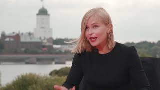 Юлия Пересильд на кинофестивале "Окно в Европу"-2019. Интервью Юлия Пересильд на кинофестивале "Окно в Европу"-2019. Интервью