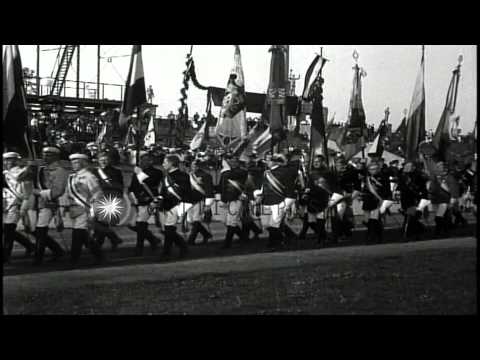 German Crowd Assembled For Lustgarten Ceremony. Generals Paul Von Hindenburg And ...Hd Stock Footage