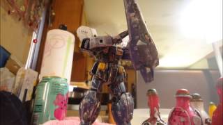Chinese Snuff Bottles and Gundams