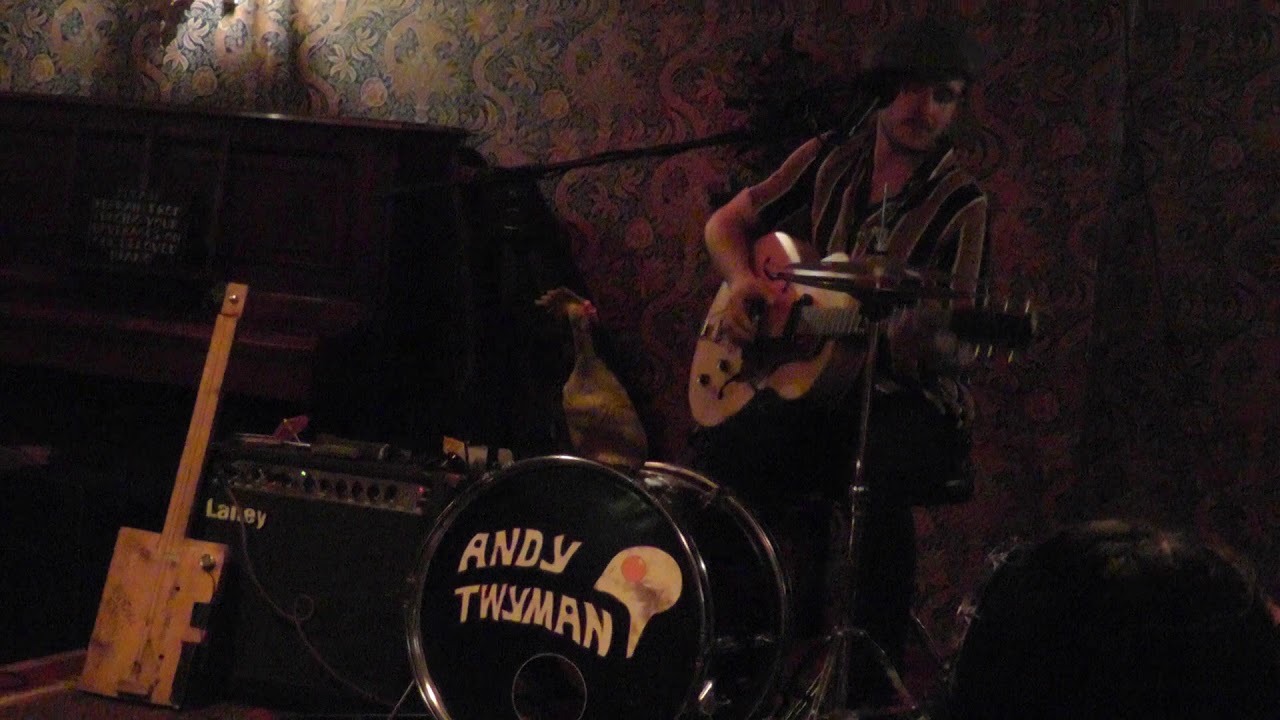 Andy Twyman-one man band at Bramleys cocktail bar Canterbury April 11th 2018