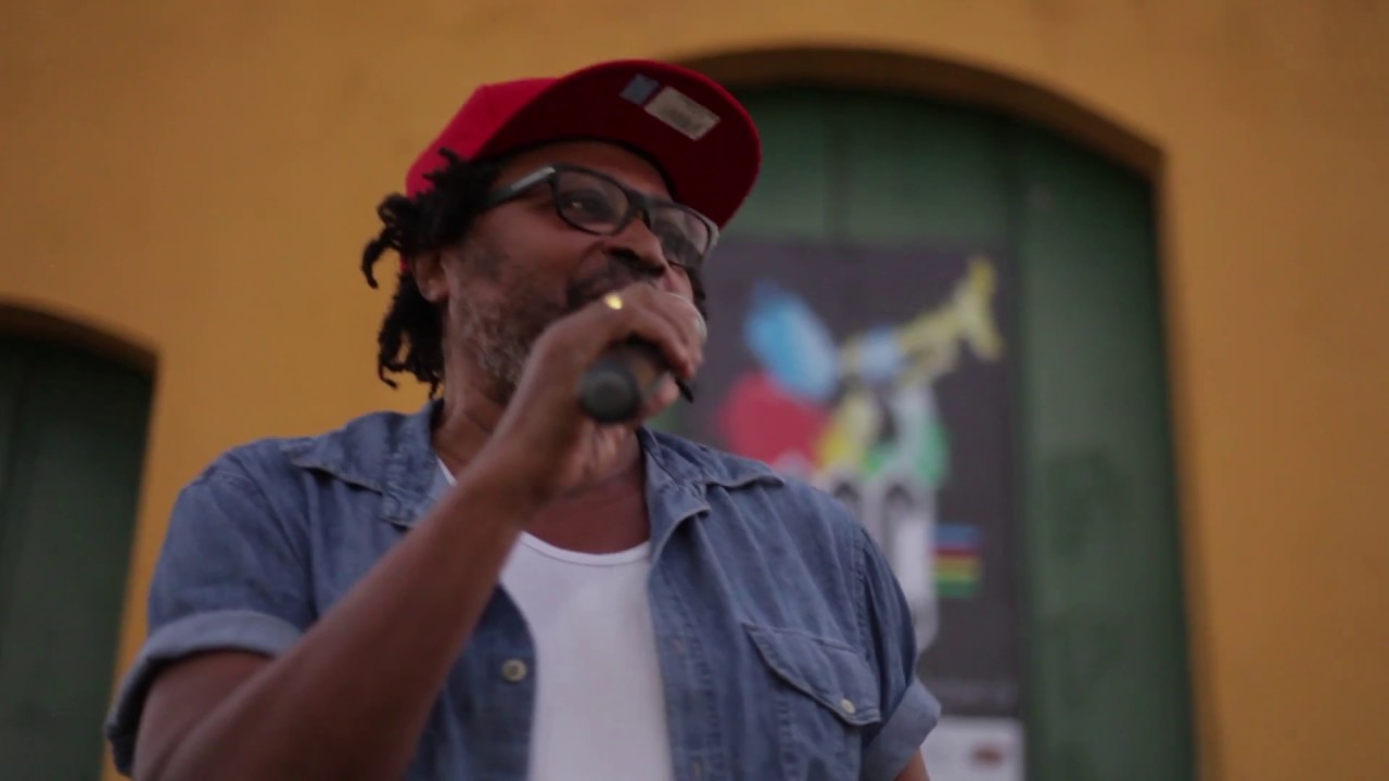 Orquestra Reggae de Cachoeira ( ORC )  - Malandrinha com Edson Gomes