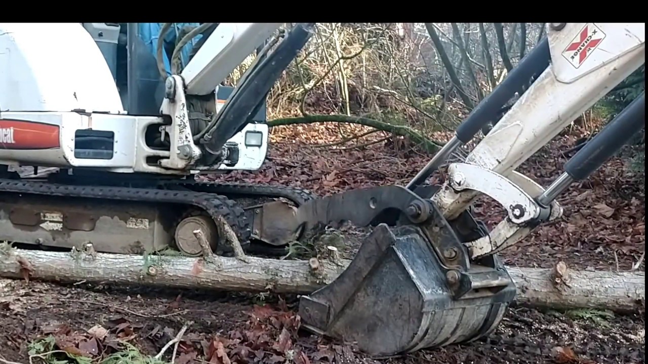 Bobcat 331 ,Windstorm Cleanup with  Excavator and Stihl MS260 Pro, Kubota BX23S Tractor