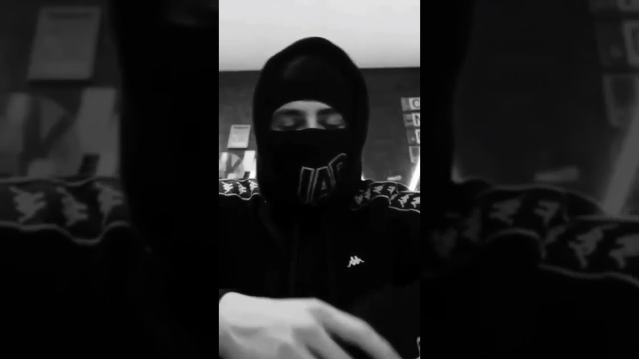 музыка в коментах 