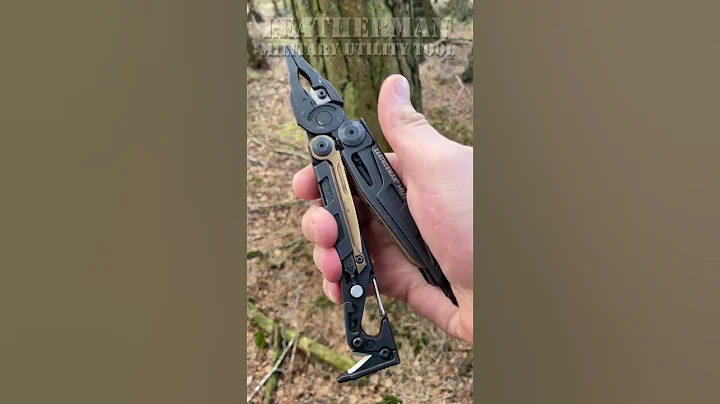 LEATHERMAN MUT TRICK 🔥 How to open with one hand 🔥 #shorts #everydaycarry #campinggear
