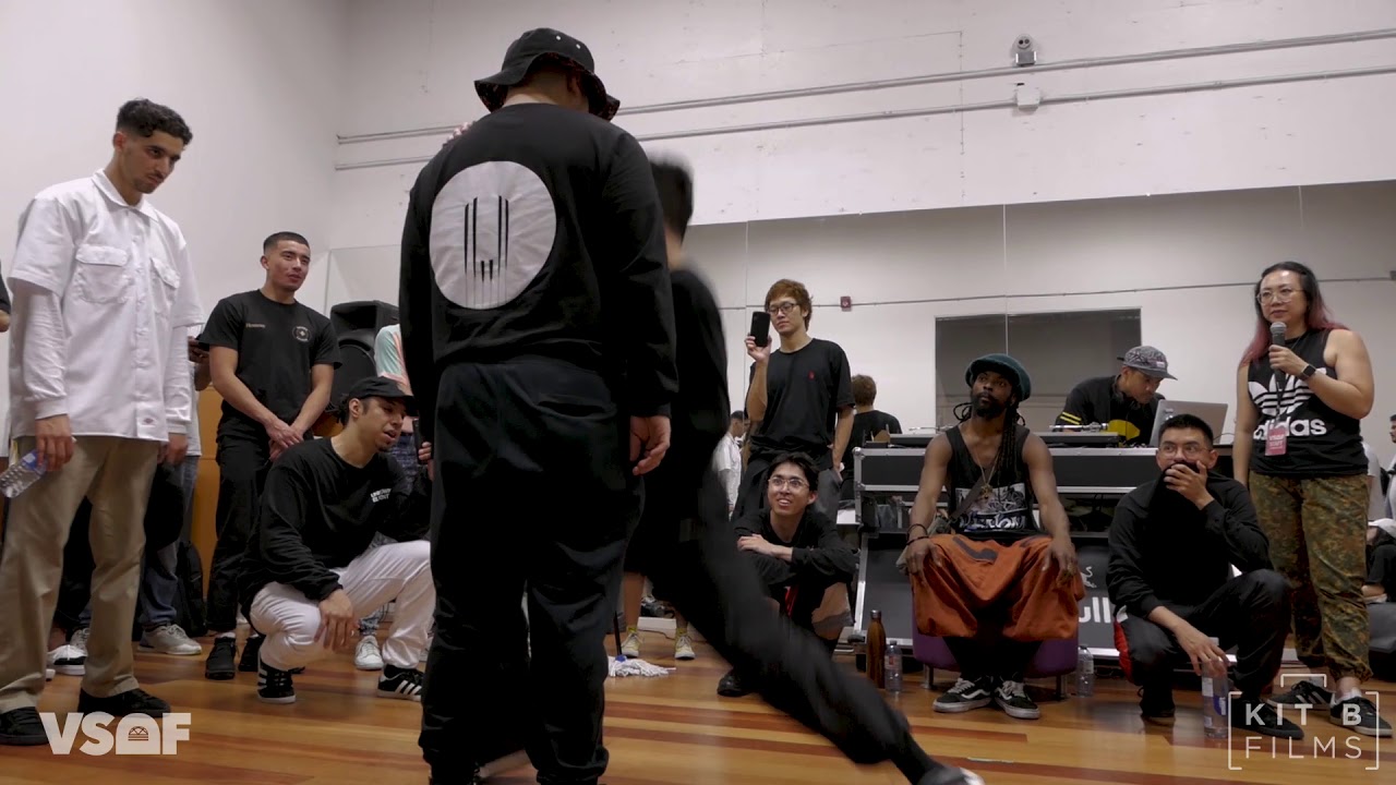 VSDF 2019 - Popping Battle - Top 8 - Voodoo Child VS Squidjit