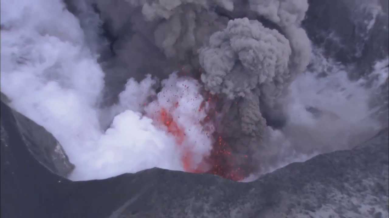 volcanic eruption in an ledc