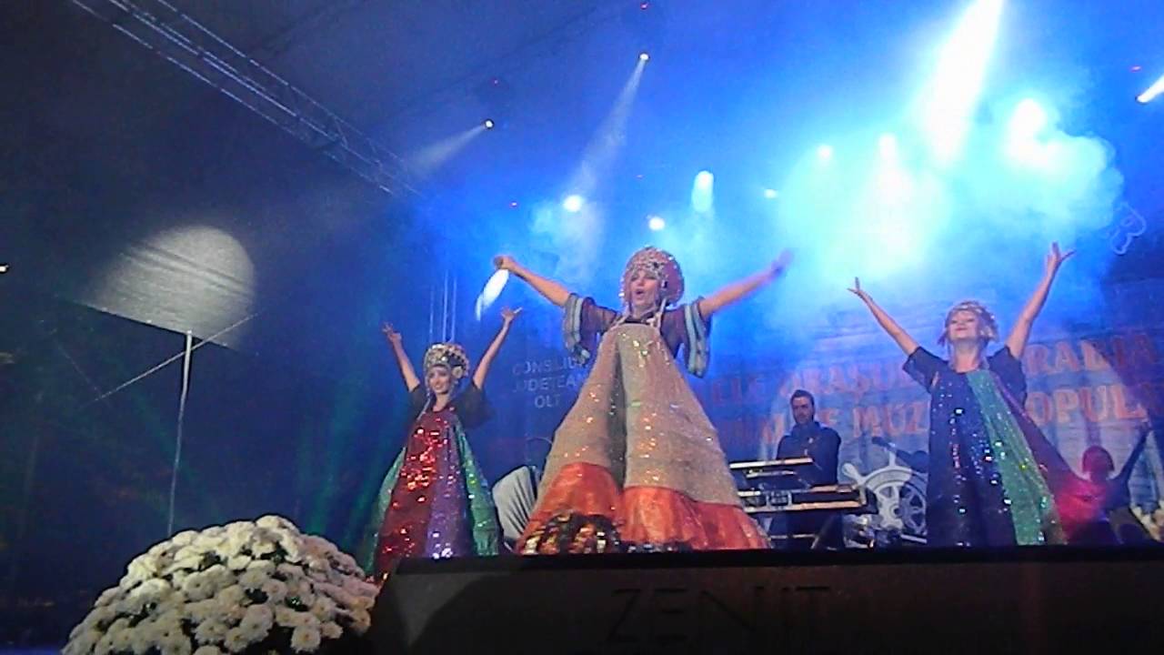 Anna Lesko pe scena festivalului national Corabia de Aur - 2016. 1 daniel caesar