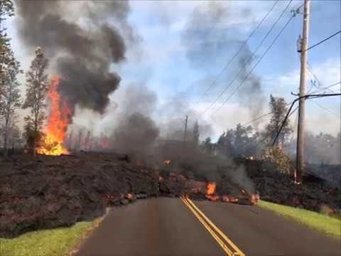 火山湖 キラウエア火山噴火（ハワイ）