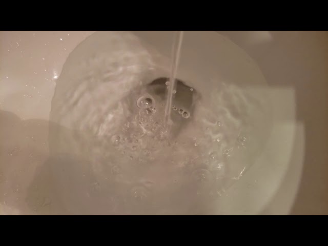 ASMR 4K PEEING IN A WHITE PORCELAIN TOILET ASMR WATER RELAXING SOUNDS TINGLES SLEEPY TAPPING class=