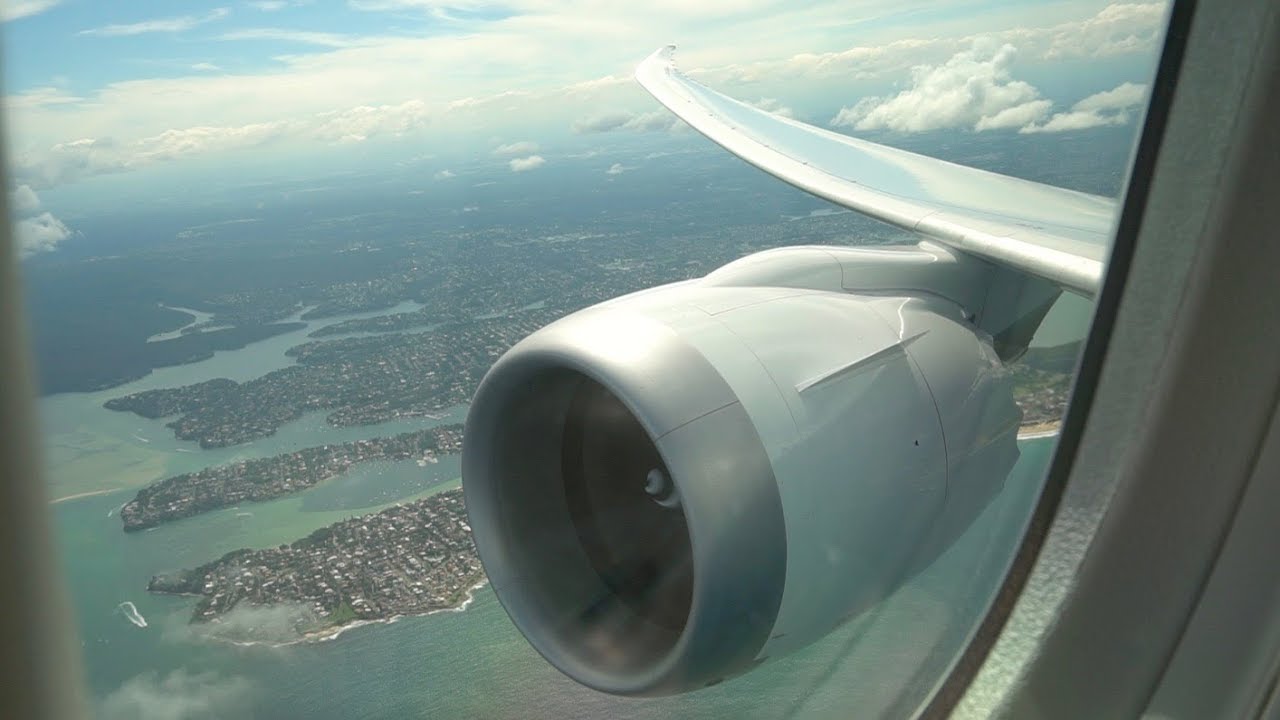 Qantas 787-9 Dreamliner takeoff from Sydney International Airport - brand new VH-ZNA