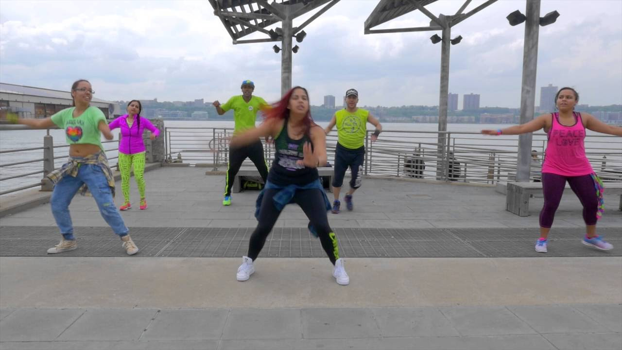 Limbo By Daddy Yankee Zumba Choreo