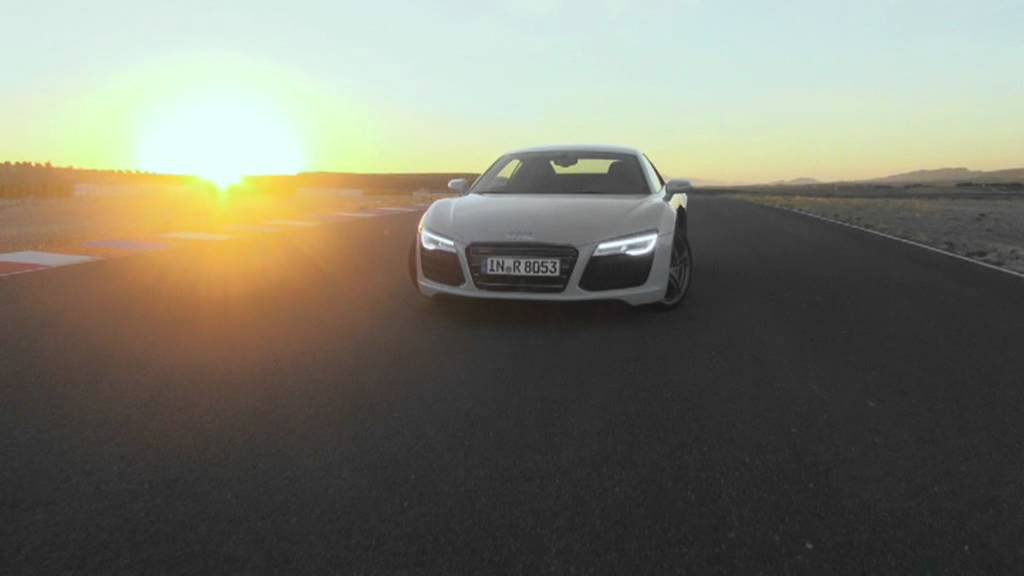 New Audi R8 V10 Coupé 2013 Drone View
