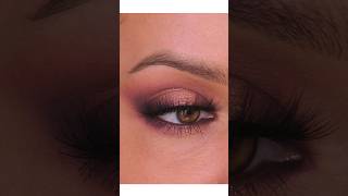 Sparkling Halo Eye Makeup Tutorial: Get the Smokey-Eye Look! ✨