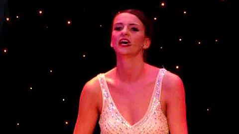 Lisa Jayne Heath singing- Pearls a singer
