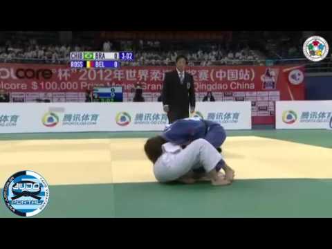 Judo Grand Prix Qingdao 2012 Semifinal -48kg CHIBANA Gabriela (BRA)-ROSSENEU (BEL)