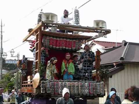 茨城県土浦市真鍋 鹿島神社祭礼 真鍋五丁目の山車 - YouTube