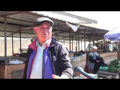 ბაზრის მოვაჭრე