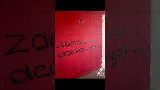 Zaman Var Acelesi Yok