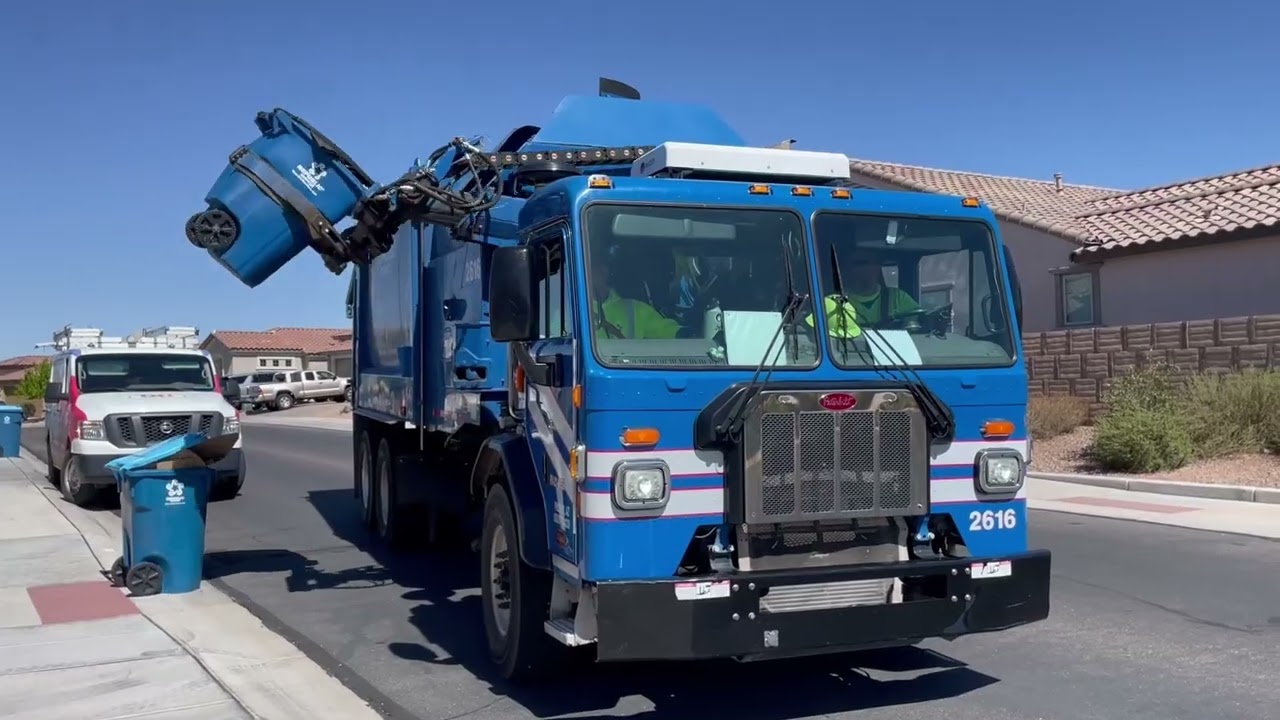 Garbage Truck Fails and Saves of 2025