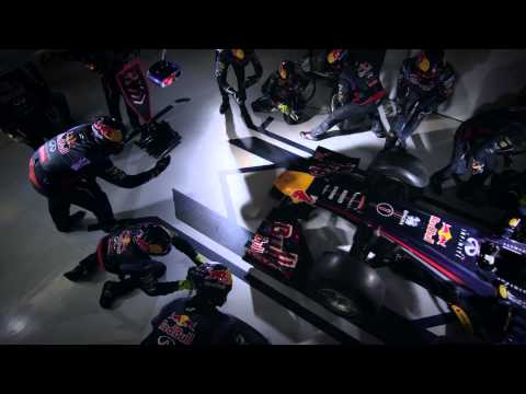 Organize like F1 pros (SMED teamwork) 1 REAL SLOW-MO F1 PITSTOP - RED BULL - 2:05 SECONDS- THAT'S RIDICULOUS!