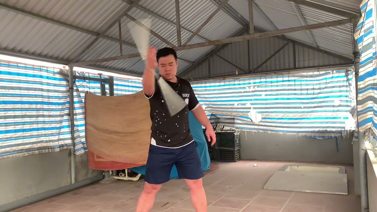 Ngẫu Hứng Côn Nhị Khúc | Nunchaku Freestyle | Lên Sân Thượng Chơi Côn | Đức Huy Nunchaku