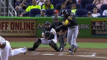 PIT@MIA: McCutchen opens scoring with two-run double
