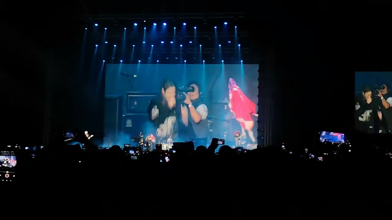 Airbag - Cae el sol (Lima, Perú - 2024)