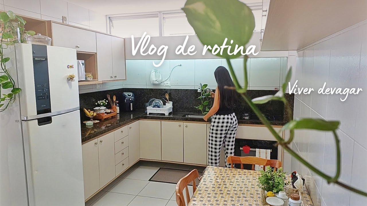 Rotina diária simples dona de casa | Fui a uma loja de vaso de barro,  organizando e fazendo bolo.