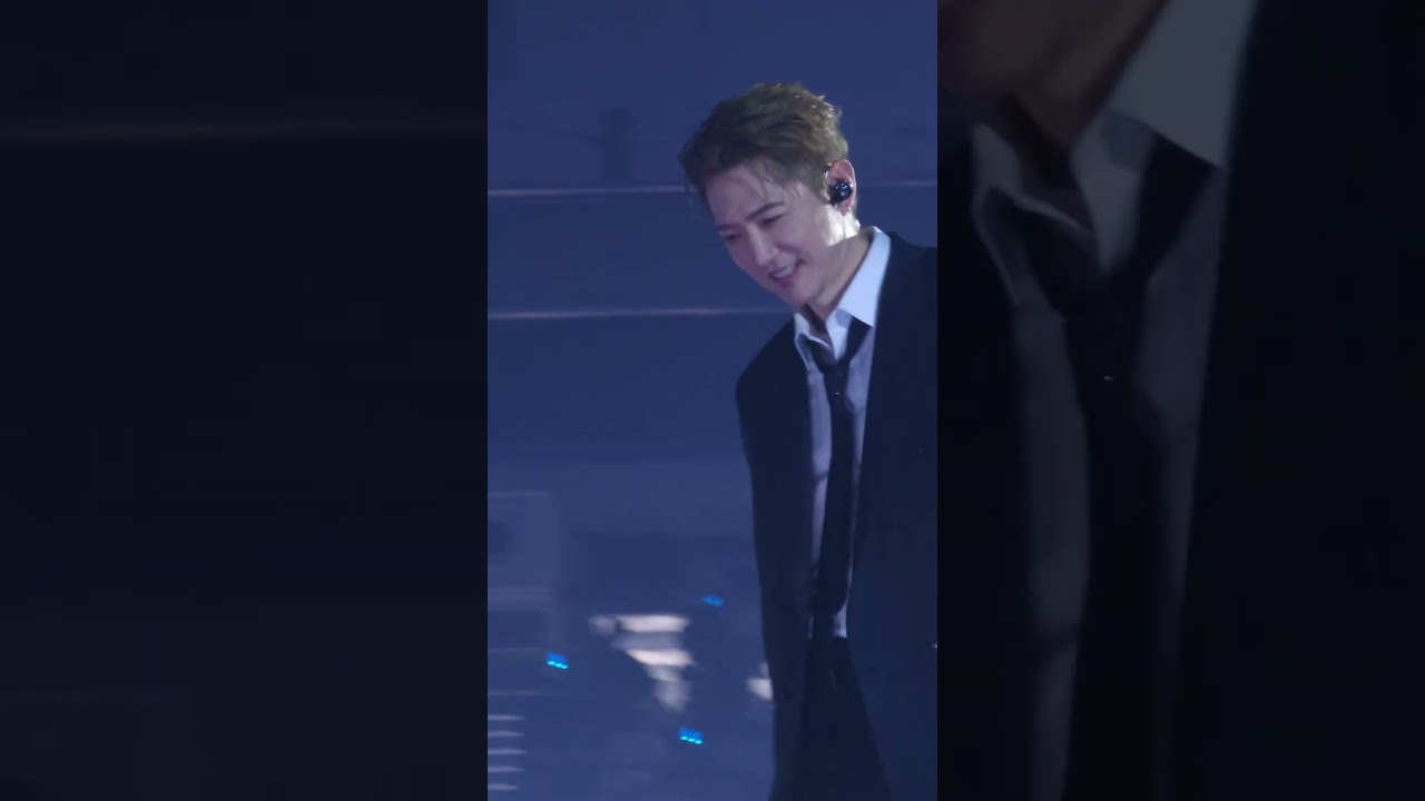 god 첫인사 | 20251207 iconic box