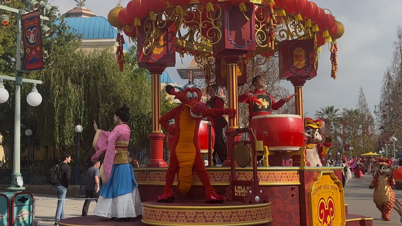 Mulan’s Lunar New Year 2026 🧧 🐴 at Disney California Adventure 