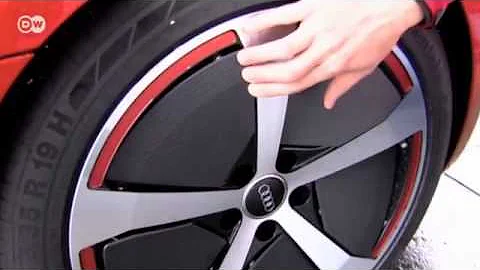 Audi R8 e-tron - Technology for the Future | Drive it!