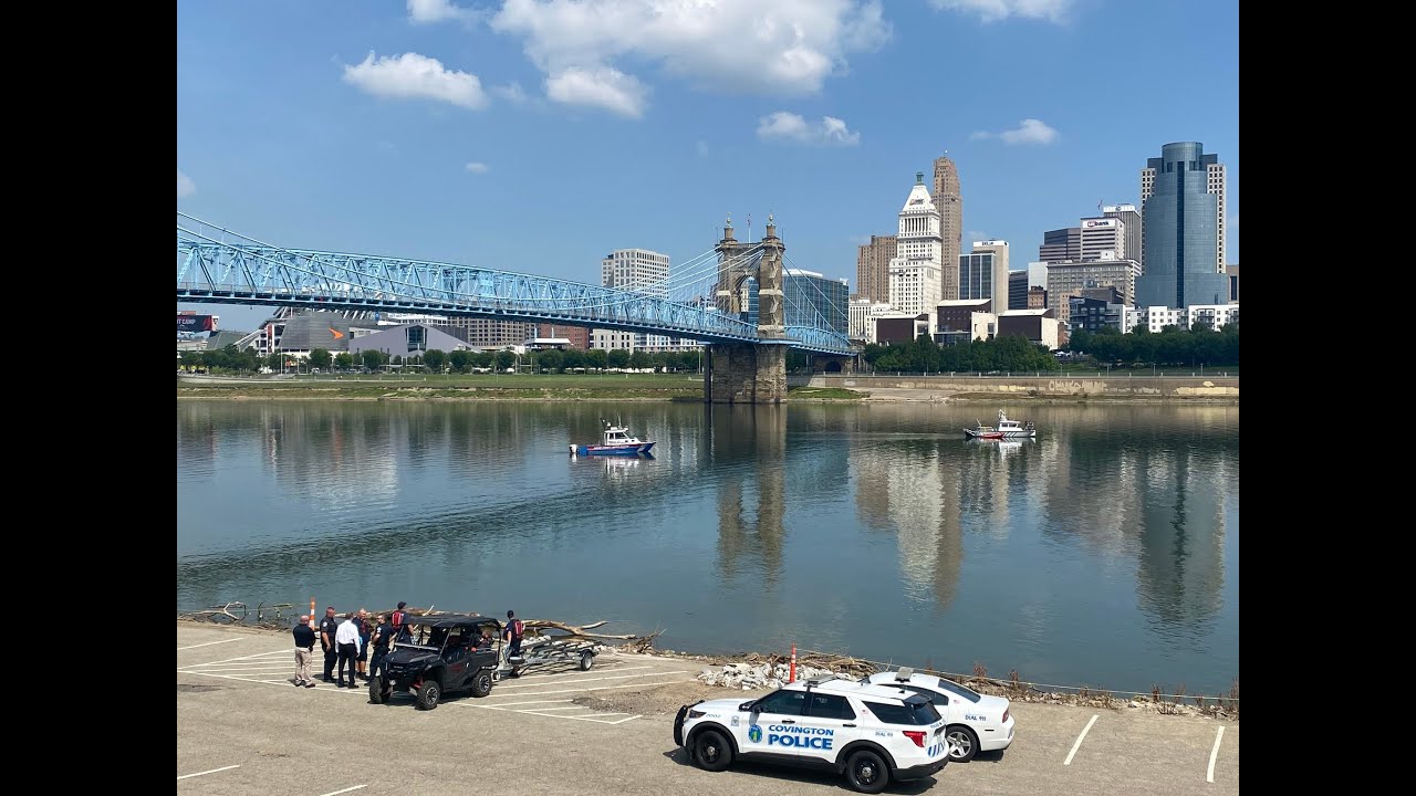 Covington Police investigating body found floating in Ohio River - YouTube