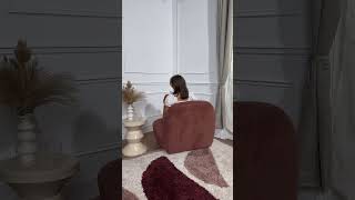 Pause Lecture Et Confort Avec Le Fauteuil Pivotant Pozeti