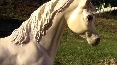 The Last Unicorn Breyer edition Part one