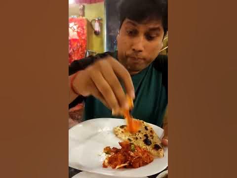 Food Magician...#kolkatafoodlovers #kolkatastreetfood #indiastreetfood ...