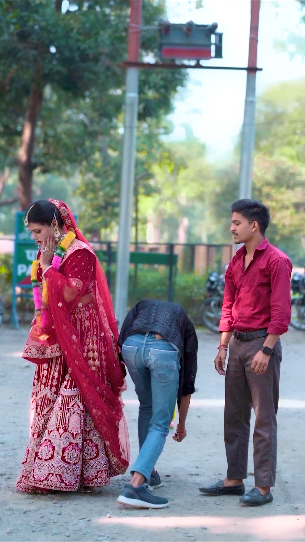 Zindagi me bhole baba dukh bade jhele he