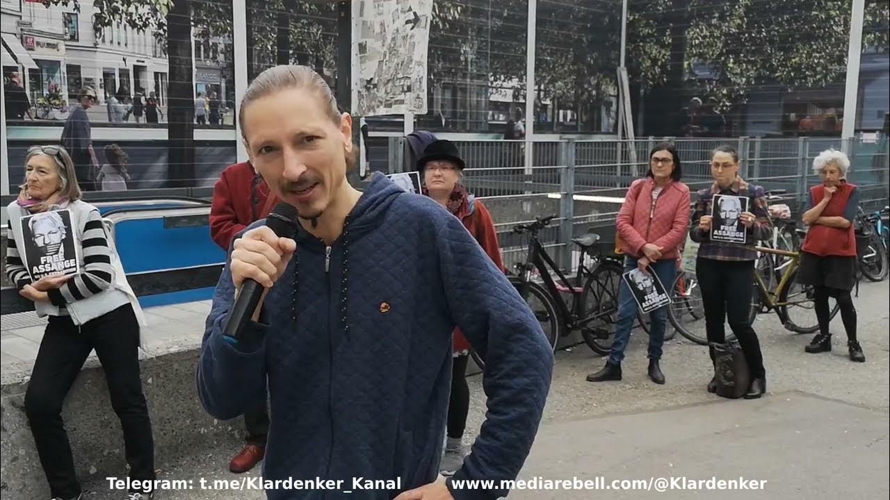 Free Assange Freiheit für Julian Assange Mahnwache / Menschenkette