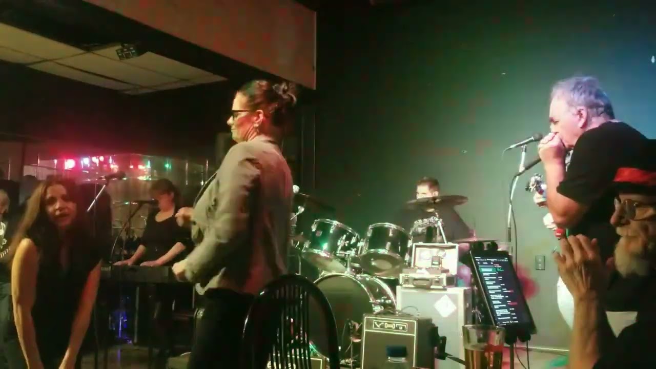 Open Mic Night At The Cabana, Cambridge, Ontario With Your Hosts The Fender Benders (2024-12-20)